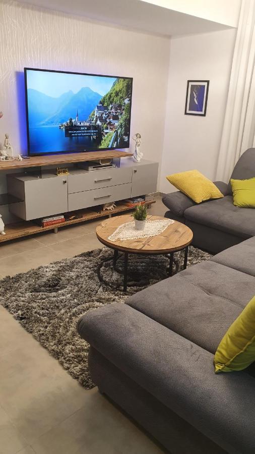 Tami Rooms Nahariya Exterior foto