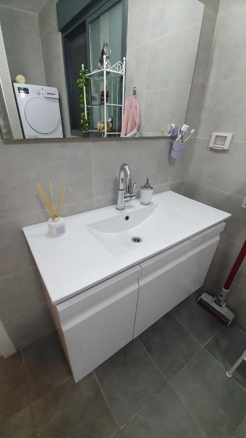 Tami Rooms Nahariya Exterior foto